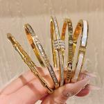 Titanium Steel Bracelet for Women, Light Luxury, High-End Geometric Diamond-Encrusted Gold Bracelet, Vacuum Electroplating, Non-Fading Bracelet