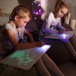 Draw With Light Fun: Kids' Glow-in-the-Dark Magic Doodle Drawing Board, Baby's Night-Glowing Fluorescent Writing Board