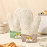 Thickened, non-slip, high-temperature resistant silicone heat-insulating gloves for ovens, baking, and microwave ovens.