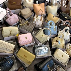 Brand new women's handbags, surplus stock, original packaging, mixed styles, wholesale, women's shoulder/crossbody bags, live stream source.