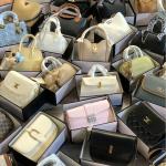Brand new women's handbags, surplus stock, original packaging, mixed styles, wholesale, women's shoulder/crossbody bags, live stream source.