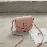 Simple Metal Buckle Flap Adjustable Shoulder Strap Crossbody Bag, Versatile and Stylish 2026 Commuter Women's Bag, Fashionable Saddle Bag